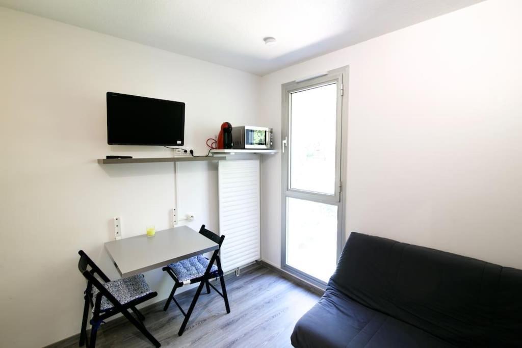 Port Tamaris, Le Troisieme Appartement La Seyne-sur-Mer Buitenkant foto