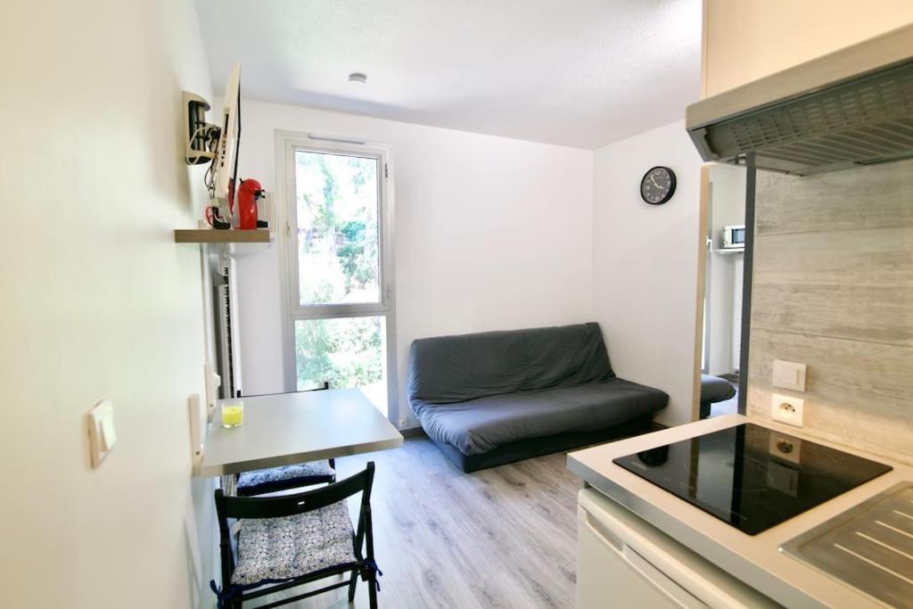 Port Tamaris, Le Troisieme Appartement La Seyne-sur-Mer Buitenkant foto